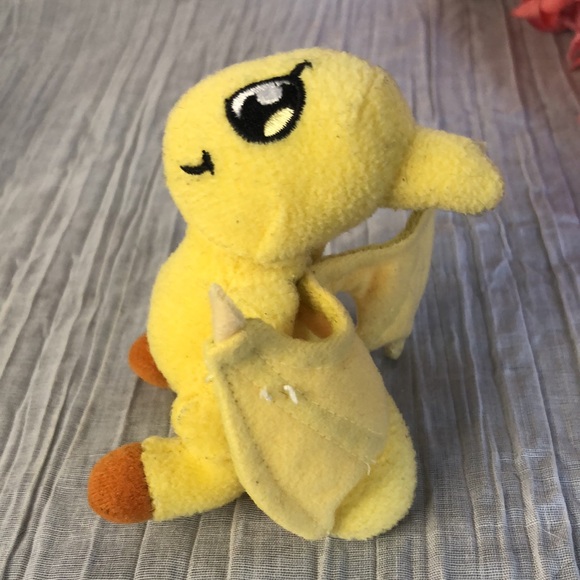 Vintage 90s POKEMON speaking plastic PSYDUCK & NEOPETS stuffed SHOYRU lot of 2 - Picture 7 of 10